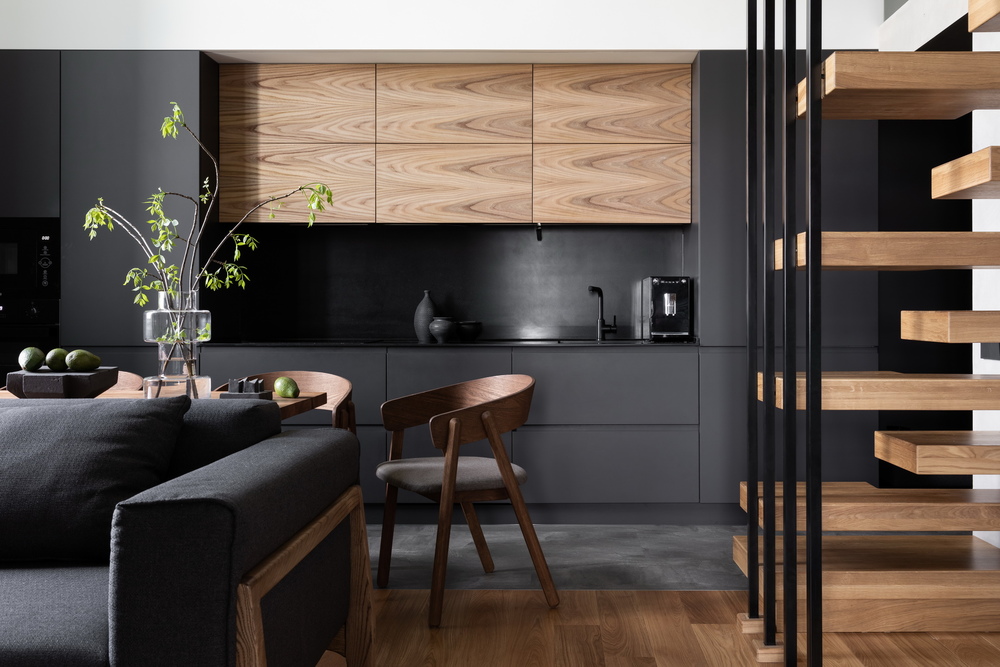 Просторный LOFT с выскими потолками